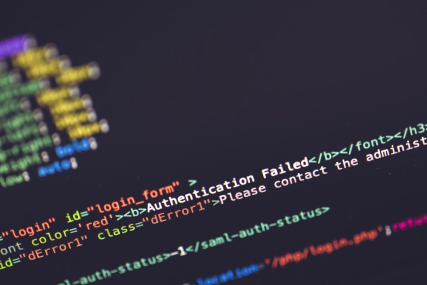 Team di sviluppatori che collaborano su progetti di game development in un ambiente creativo e innovativo